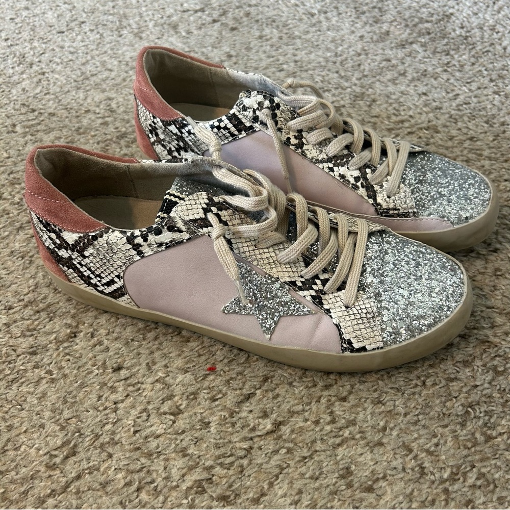ShuShop Paula Sneaker - Picture 1 of 4